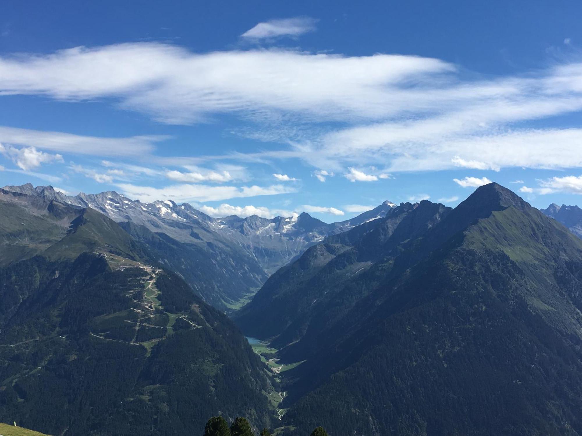 Landhaus Katharina Bis 12 Personen Mit Saunachalet Und Blick Auf Die Bergwelt Des Zillertals Hippach Esterno foto